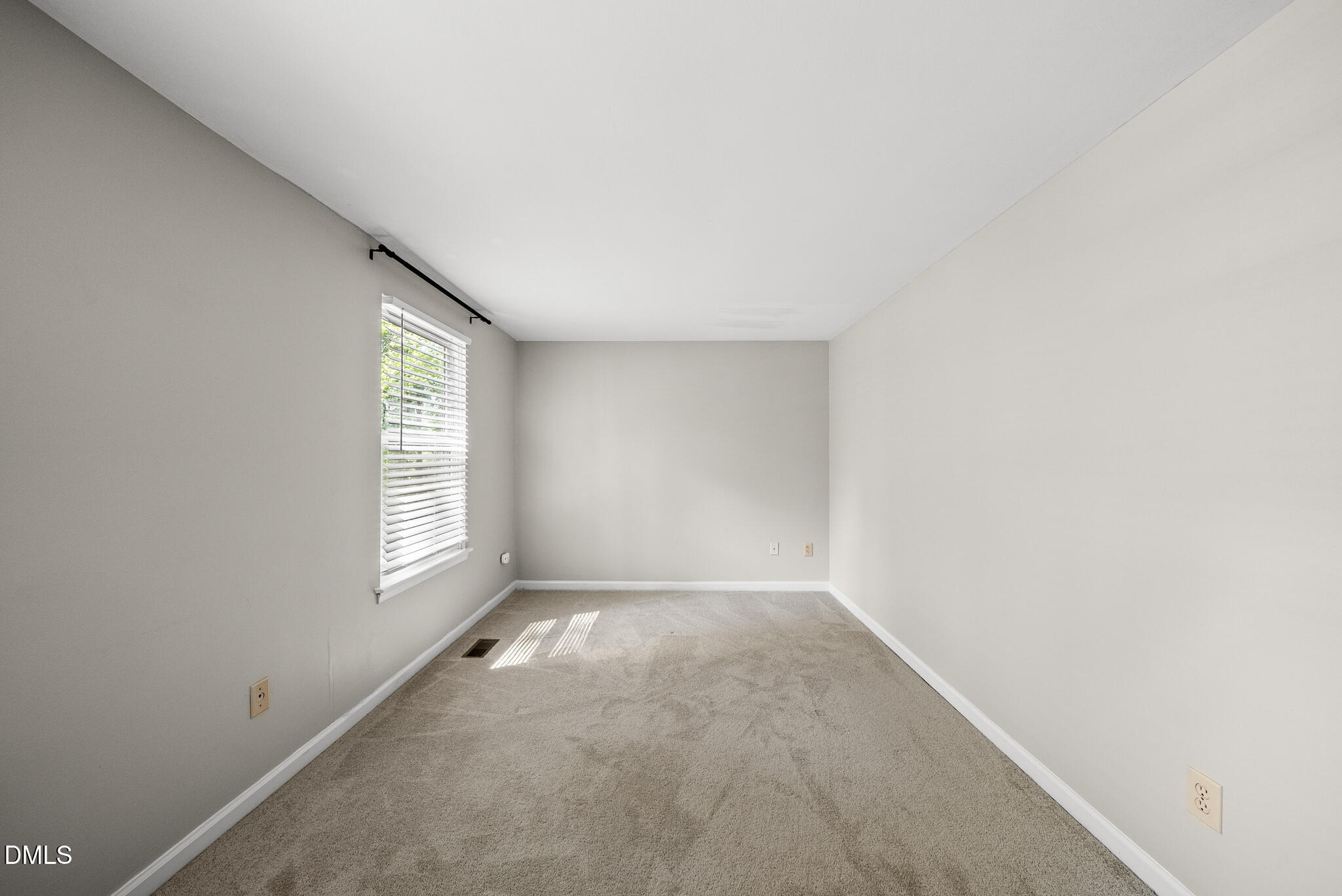 606 Middleton Avenue