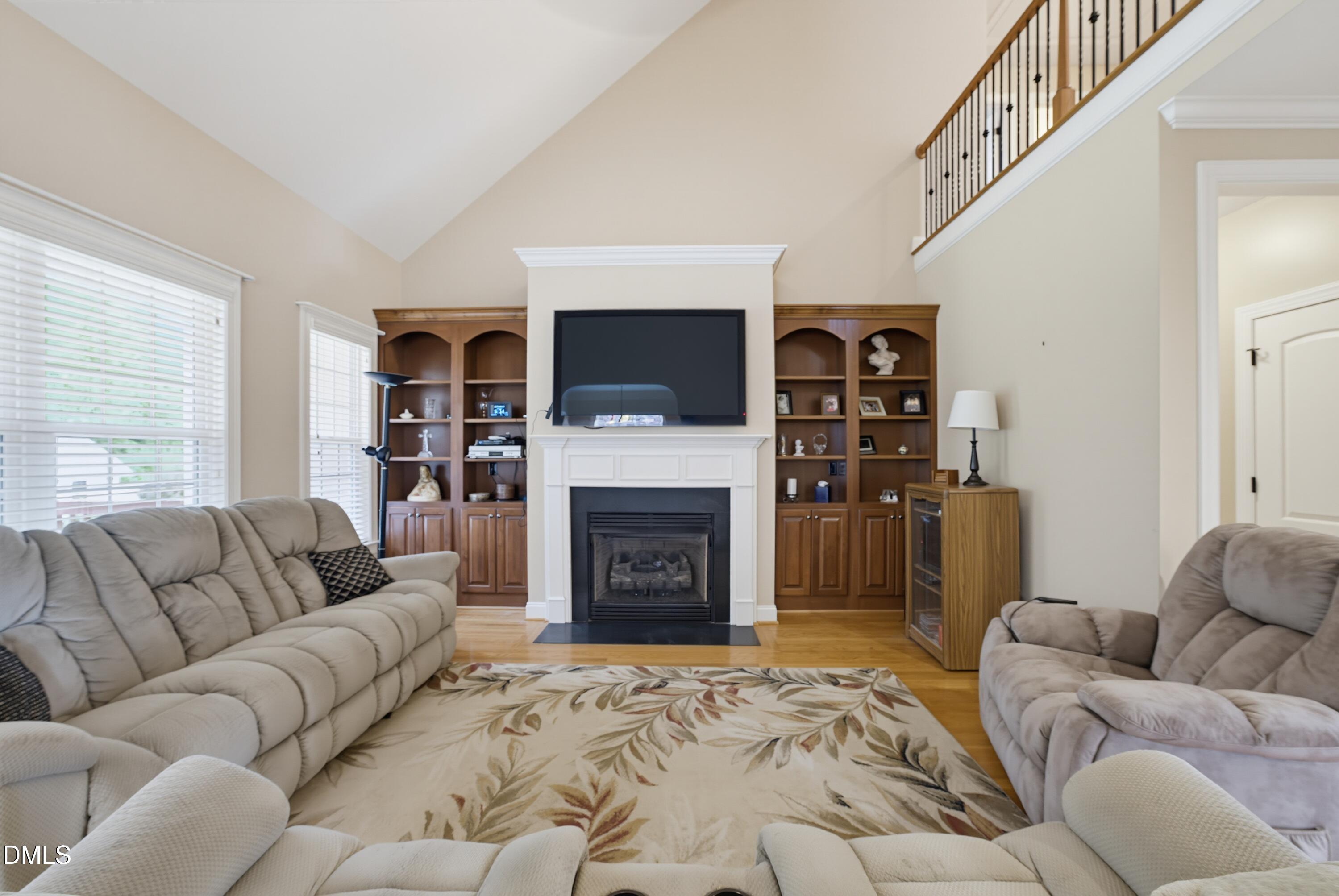 84 Elmhurst Lane