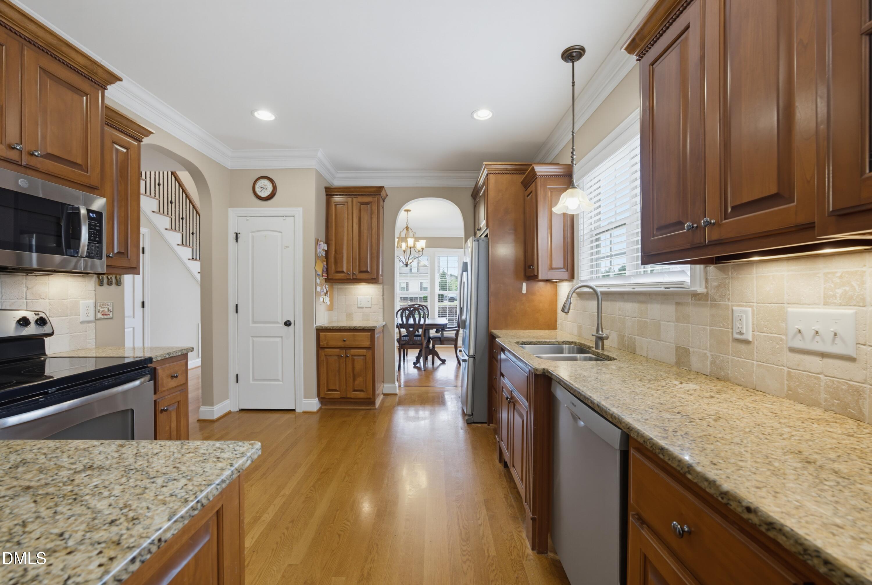 84 Elmhurst Lane