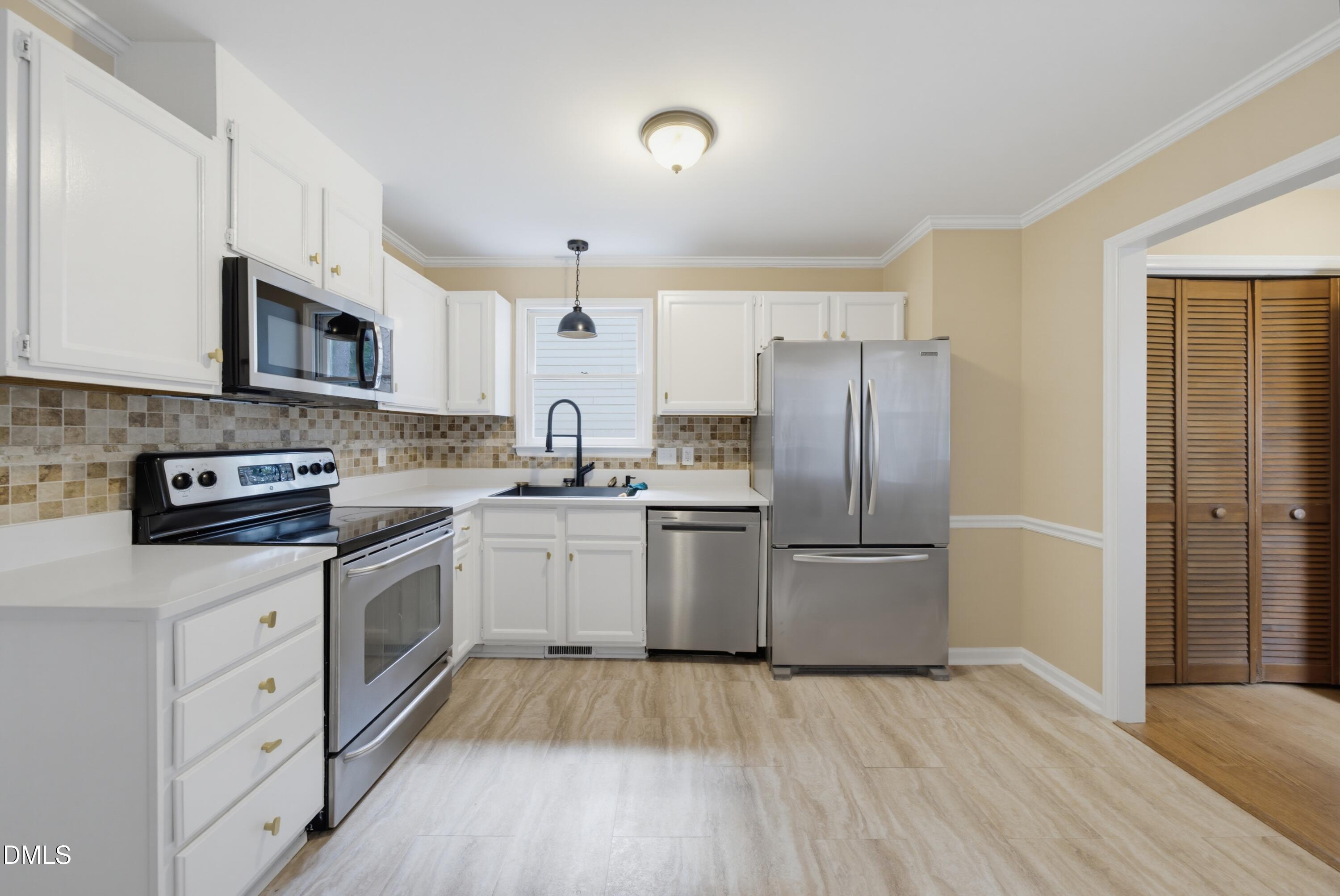7313 Bassett Hall Court