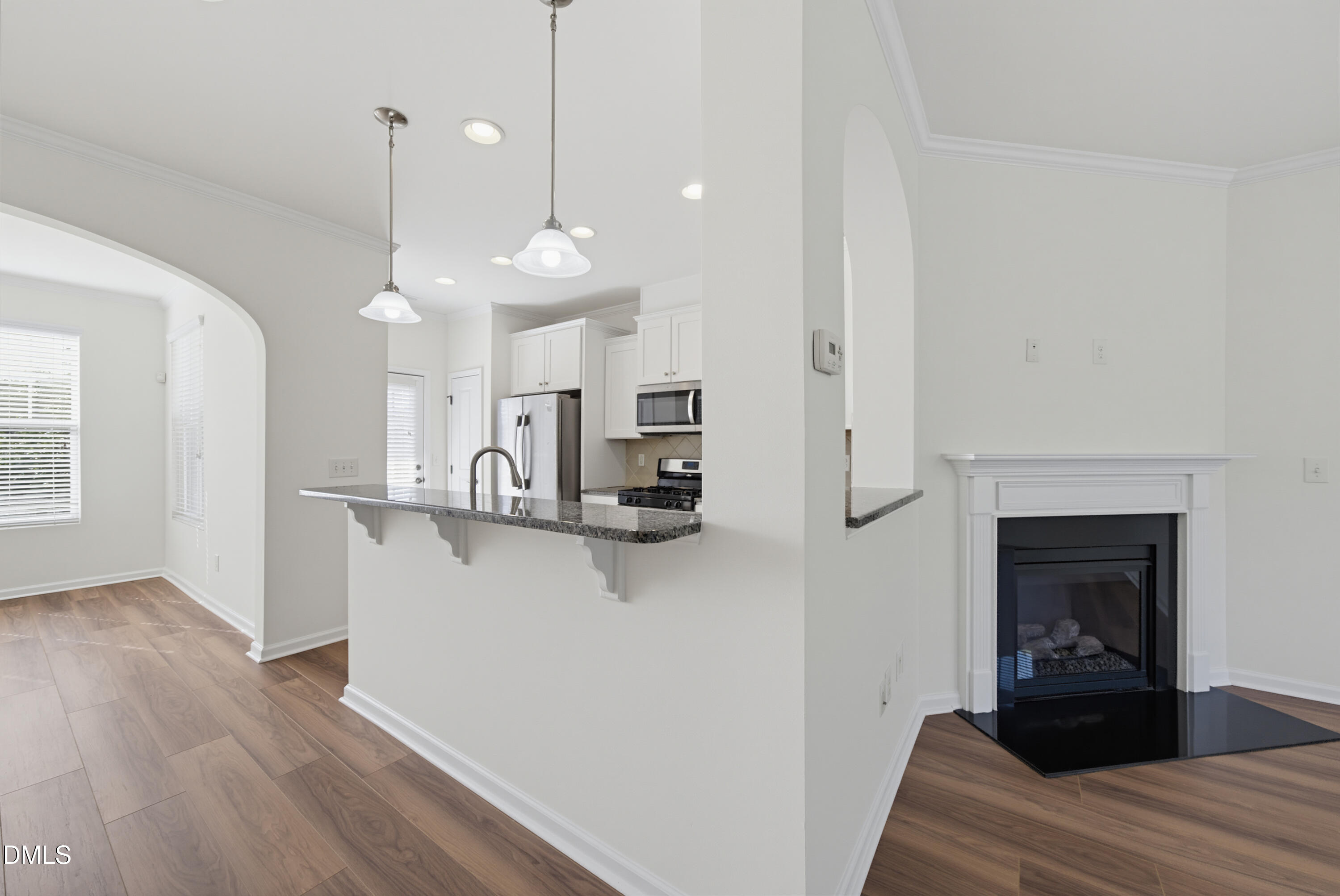 9322 Wooden Road