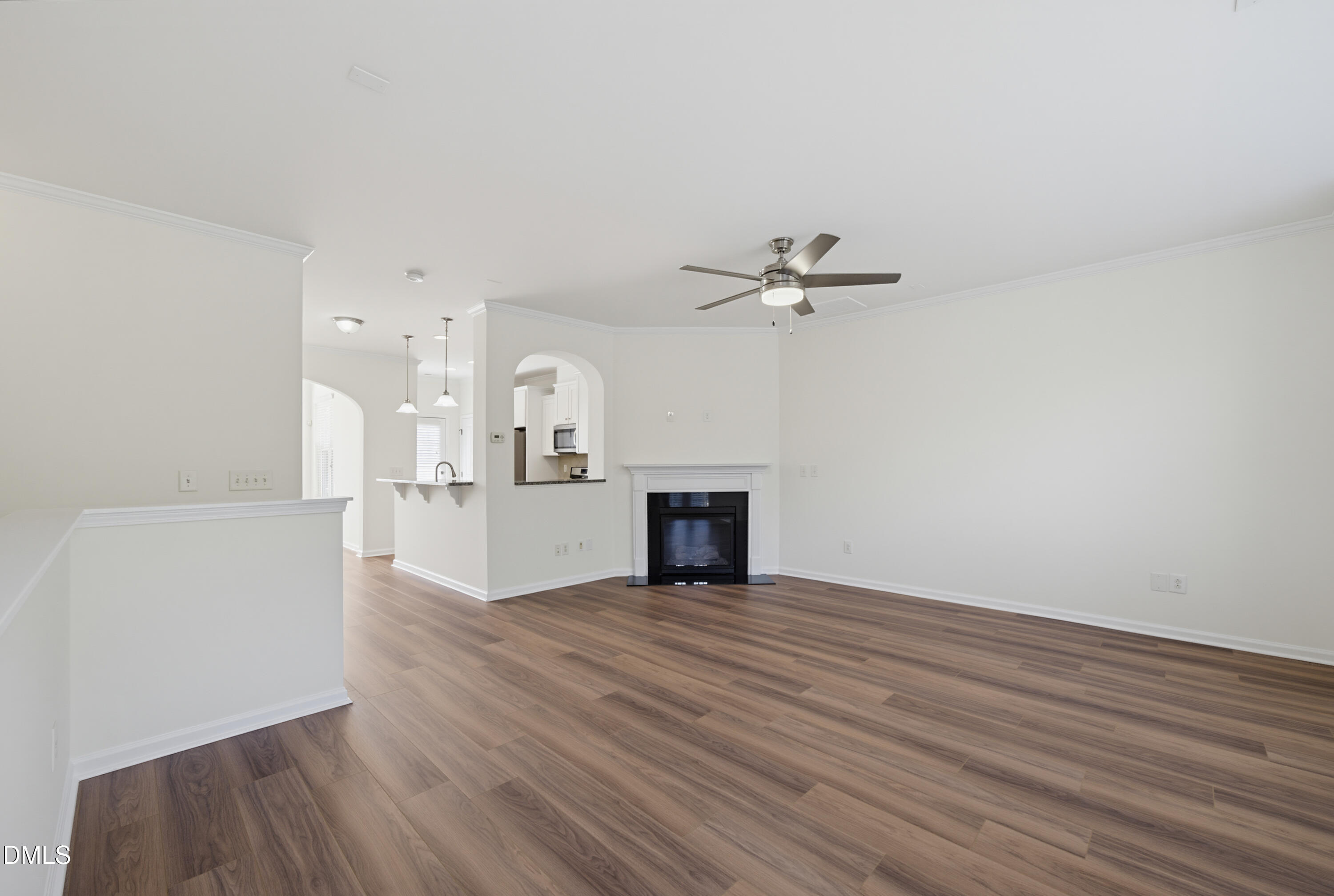 9322 Wooden Road