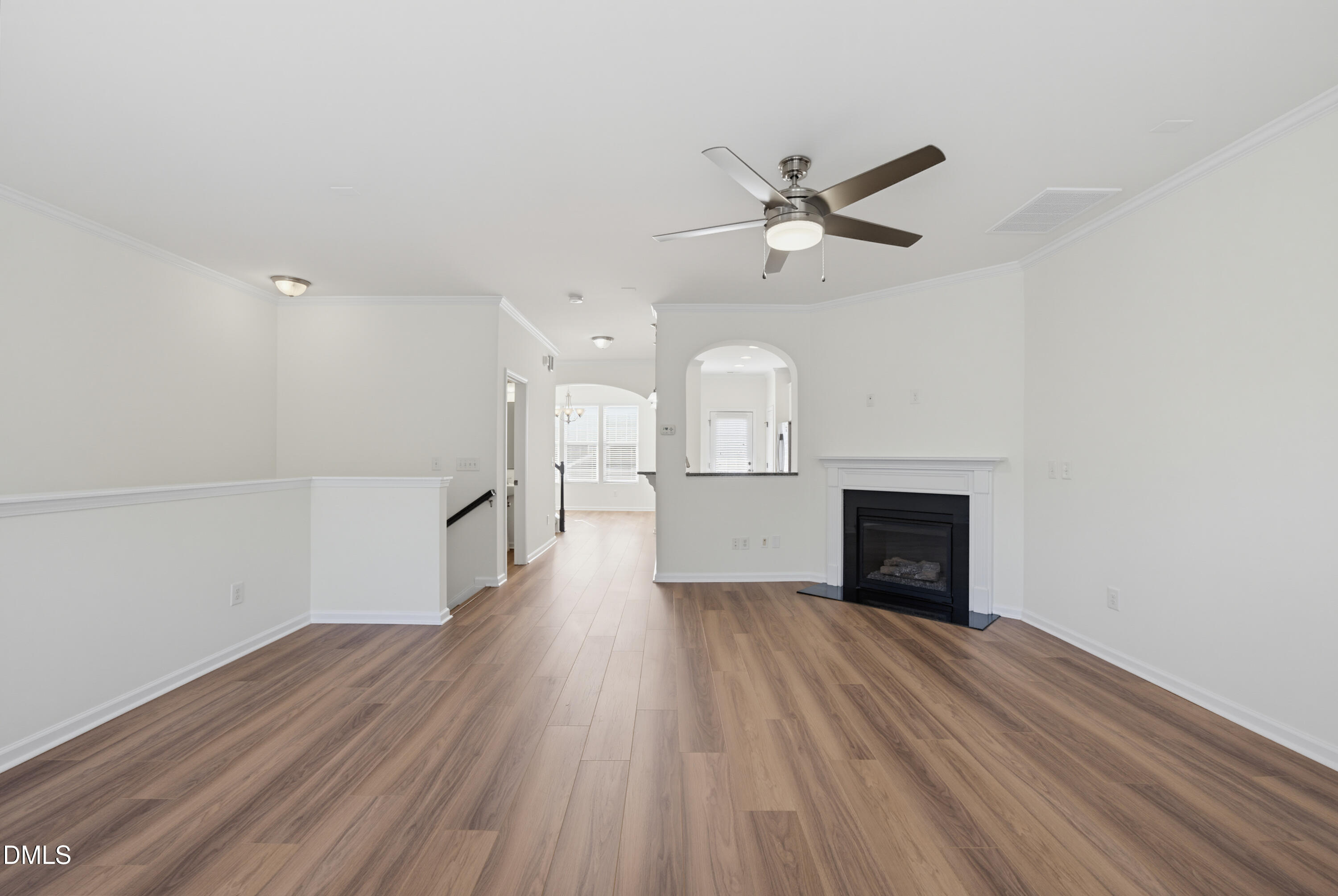 9322 Wooden Road