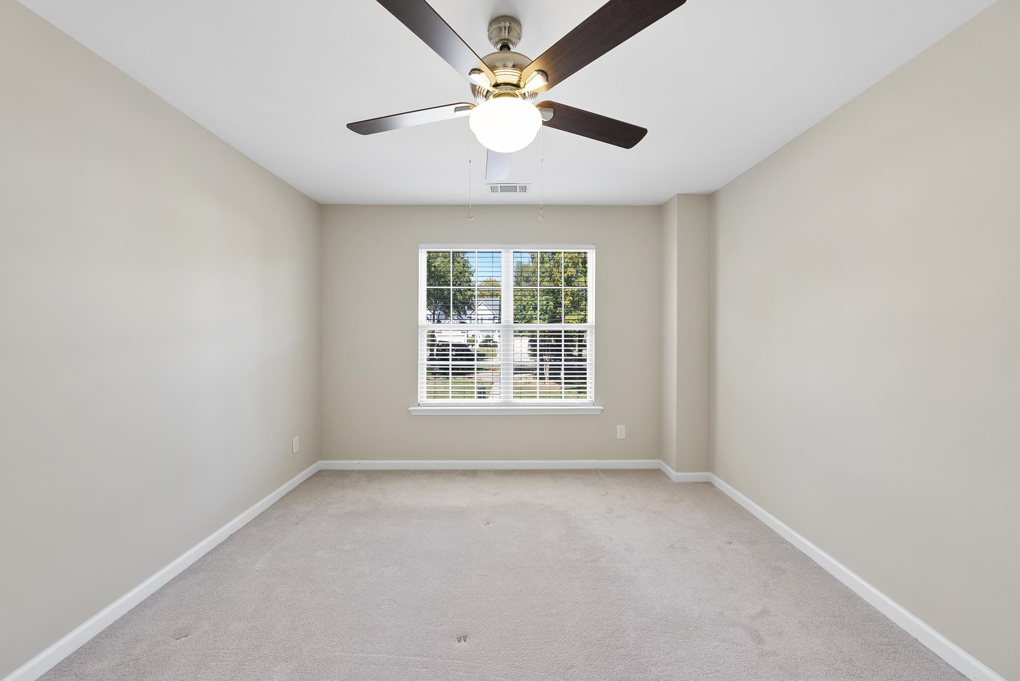 5301 Corinthian Way