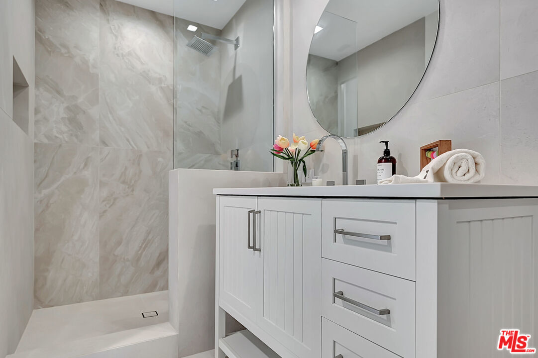 6442 Lunita Rd Unit: 126