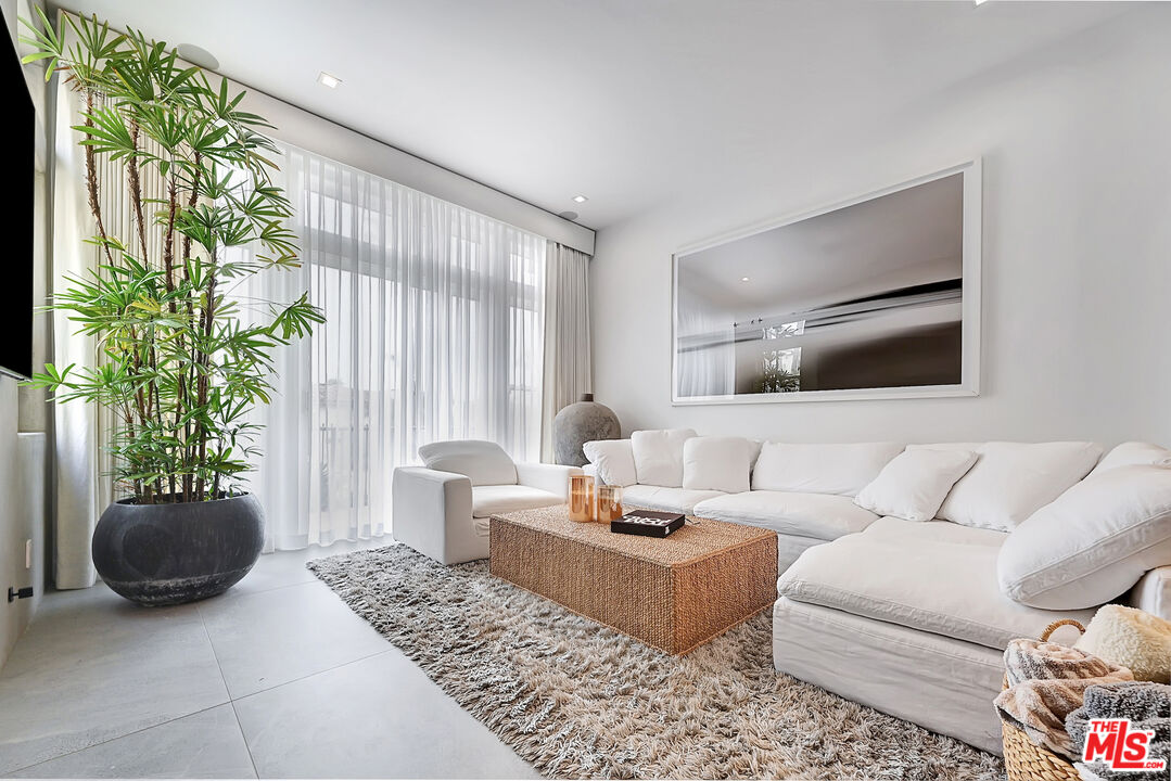 6442 Lunita Rd Unit: 126