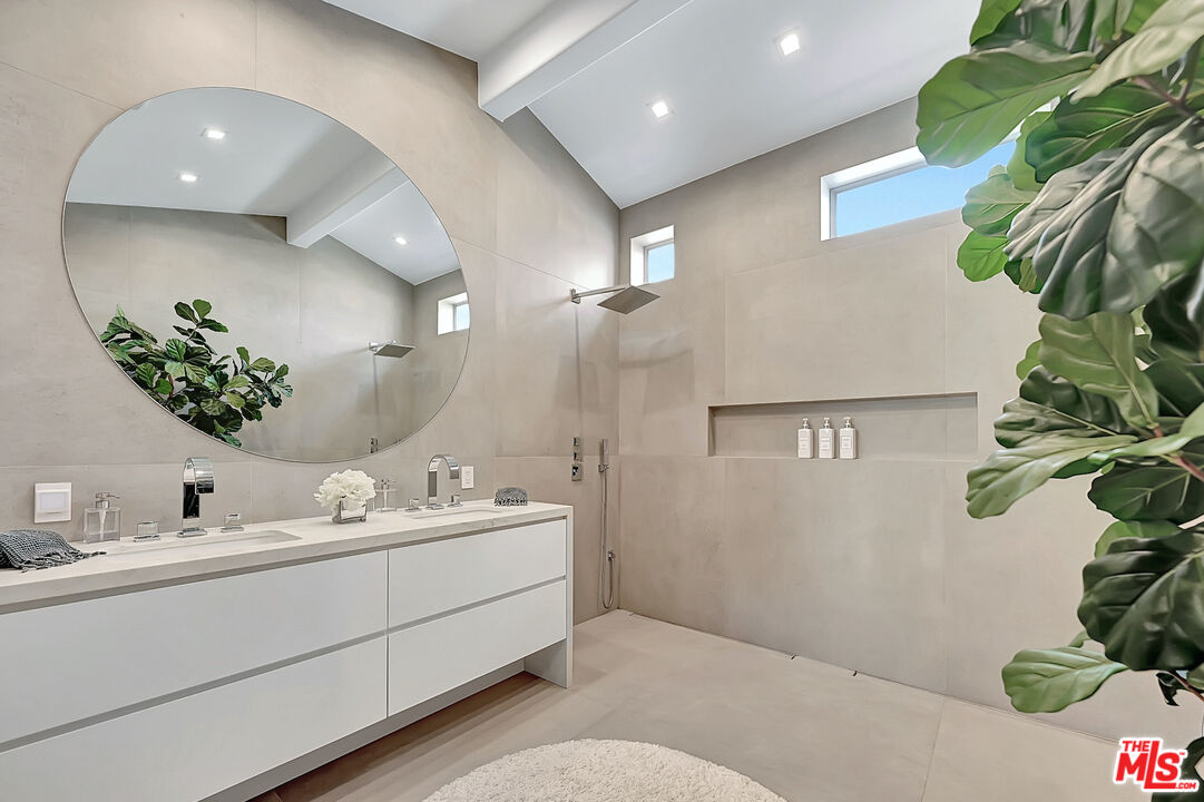 6442 Lunita Rd Unit: 126