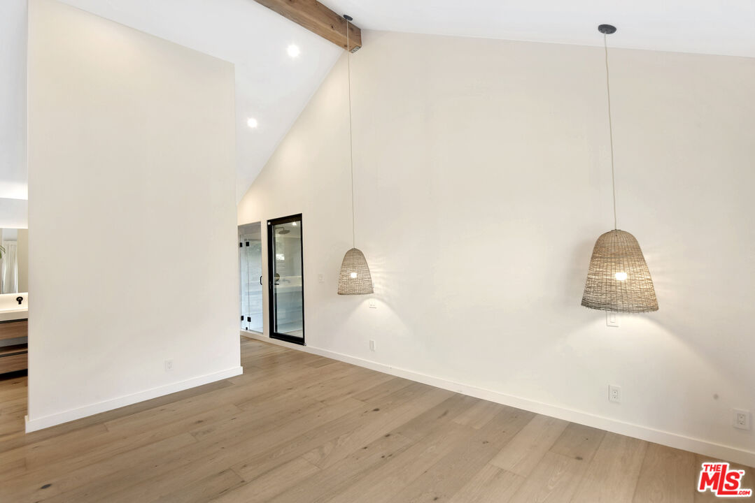 24728 Vantage Point Ter