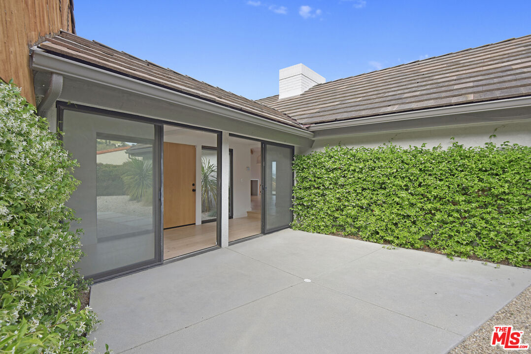 24728 Vantage Point Ter