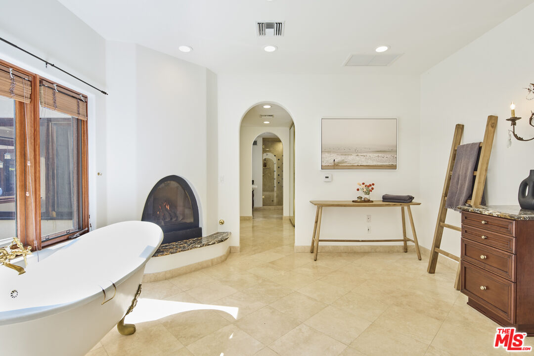 6138 Ramirez Canyon Rd