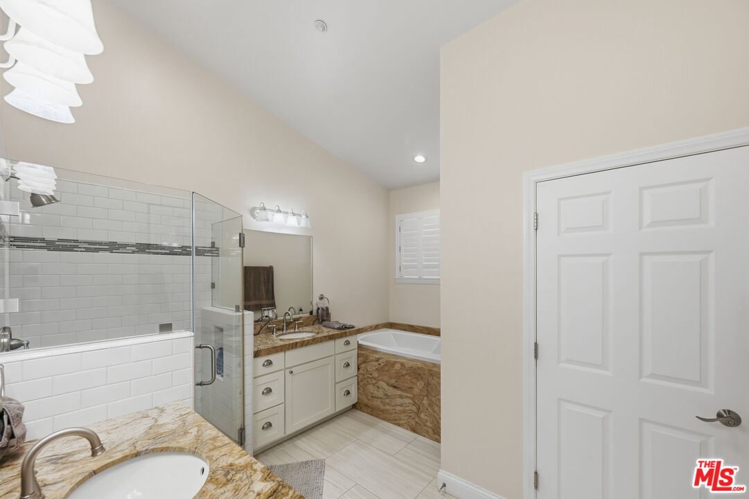 30429 Morning View Dr