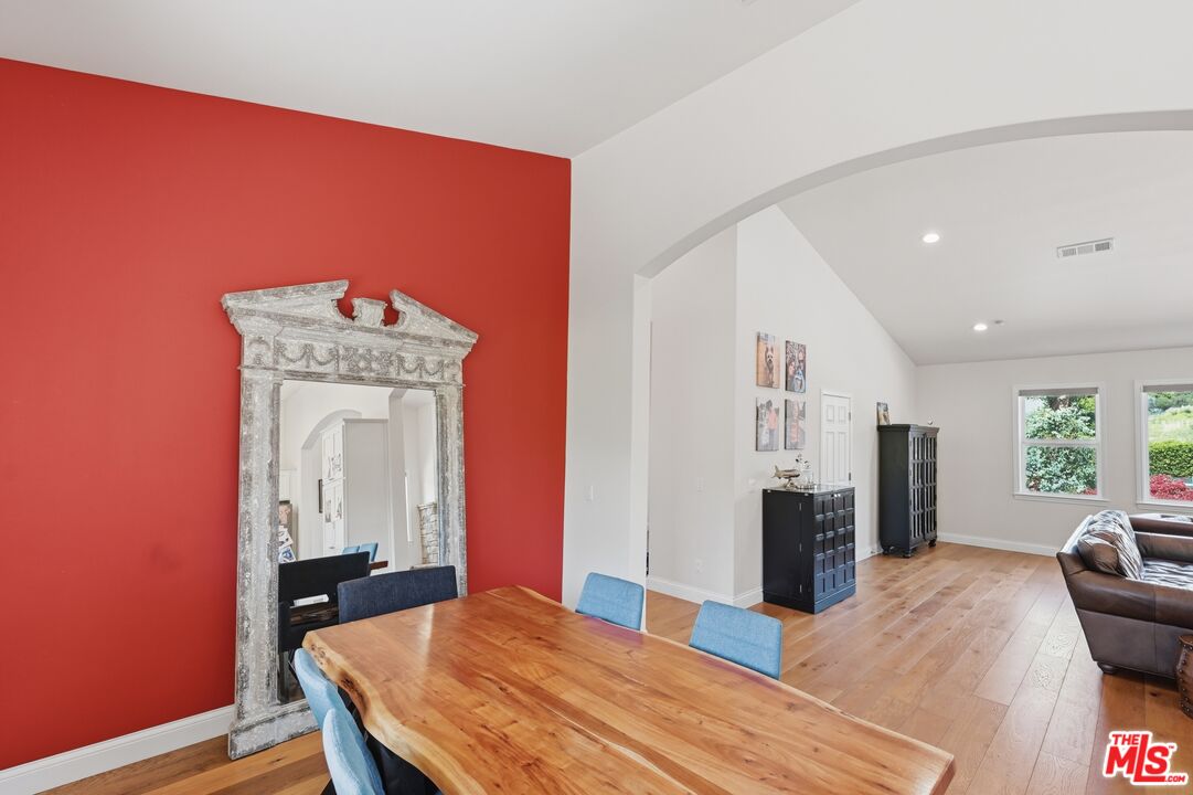 30429 Morning View Dr