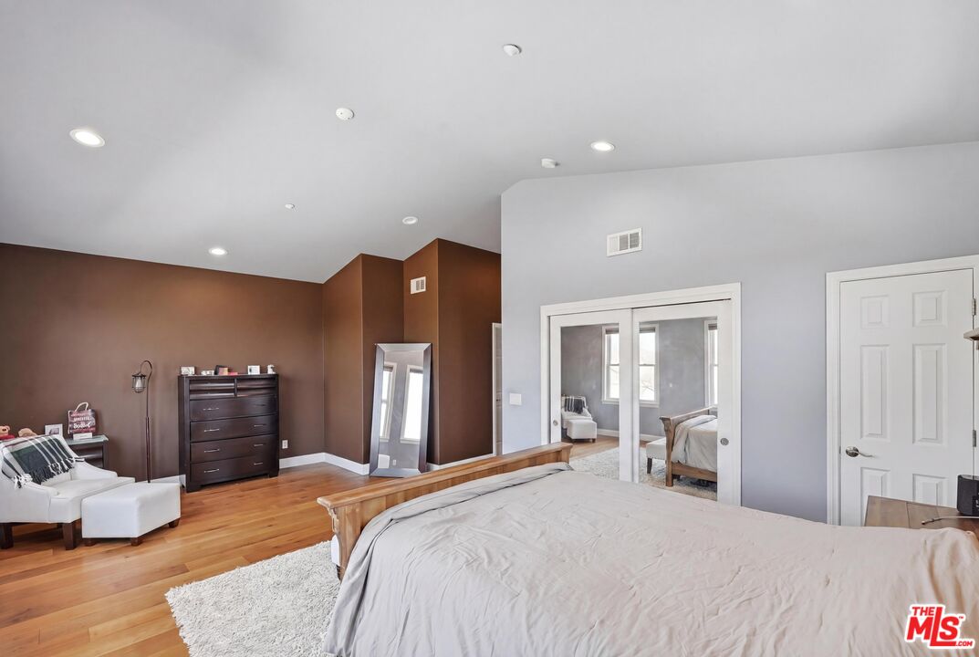 30429 Morning View Dr