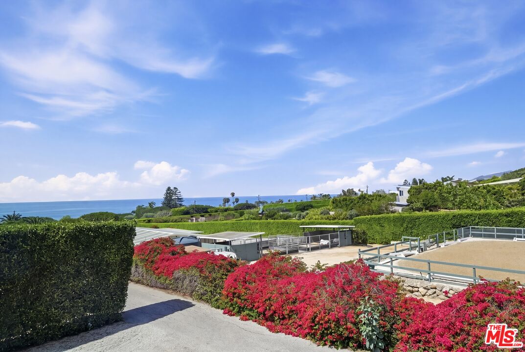 30429 Morning View Dr