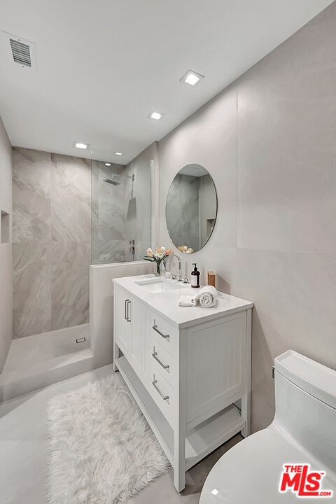 6442 Lunita Rd Unit: 126