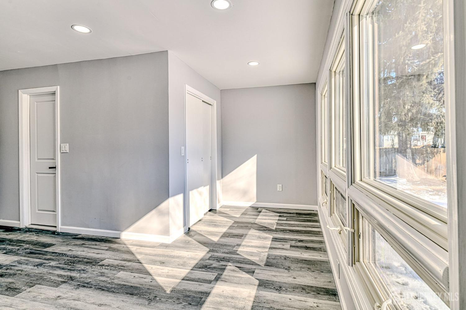 599 Mountain Vew Terrace