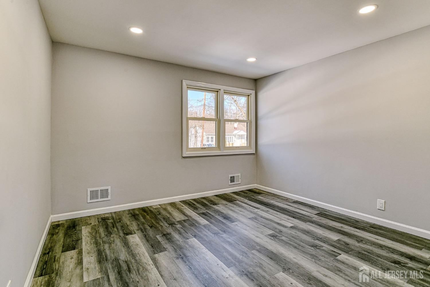 599 Mountain Vew Terrace