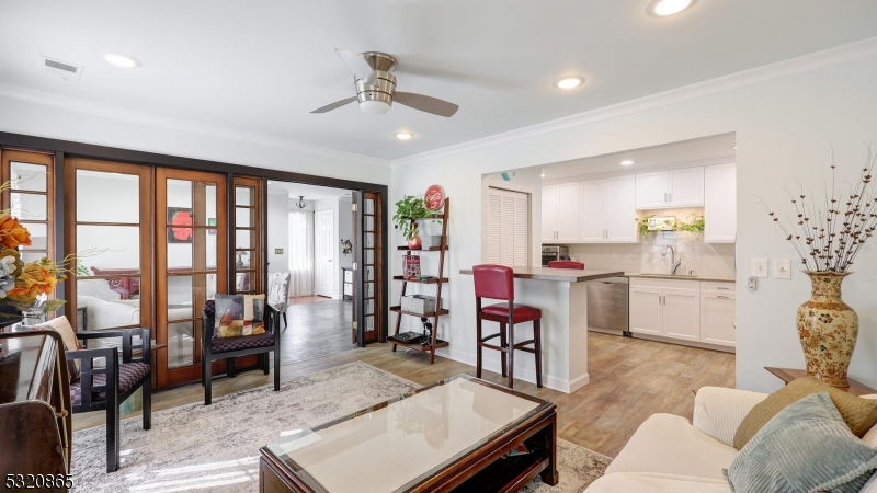 232 Nuthatch Ct