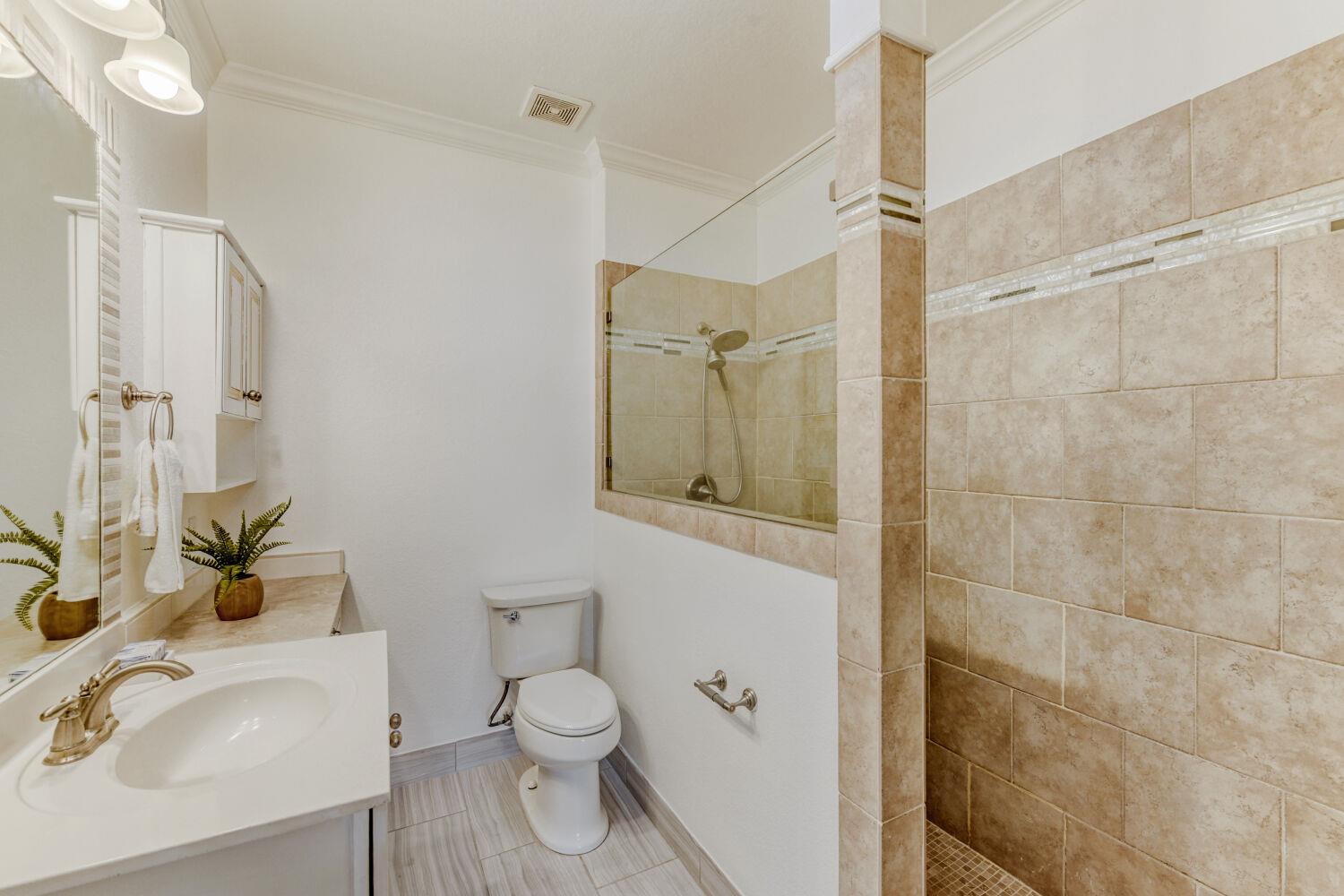 416 Davis Mountain CIR