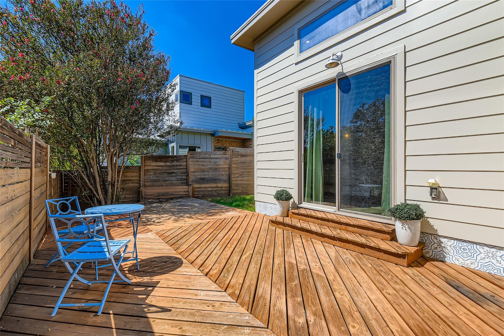 1604 Greenwood Ave # A