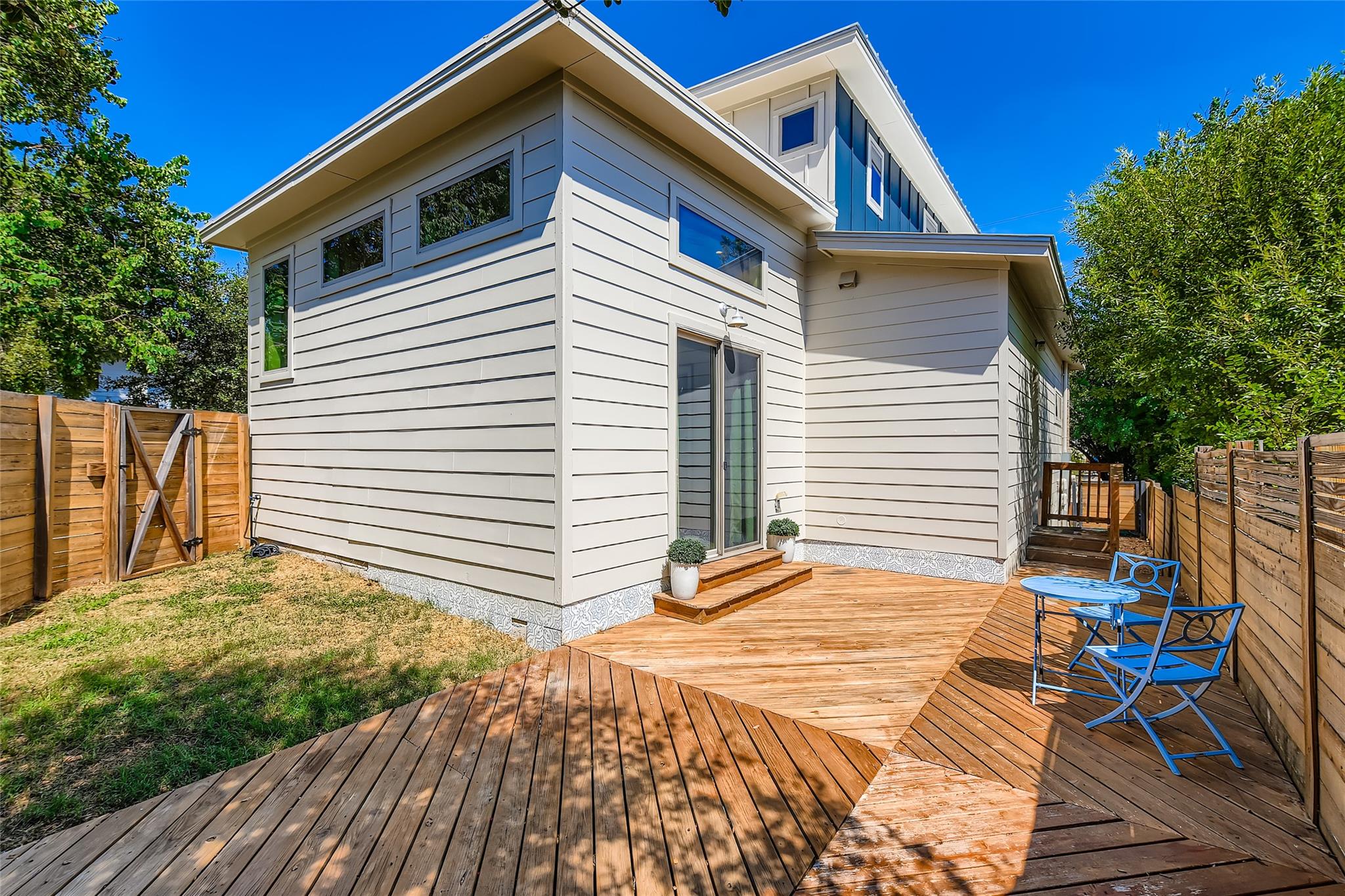 1604 Greenwood Ave # A