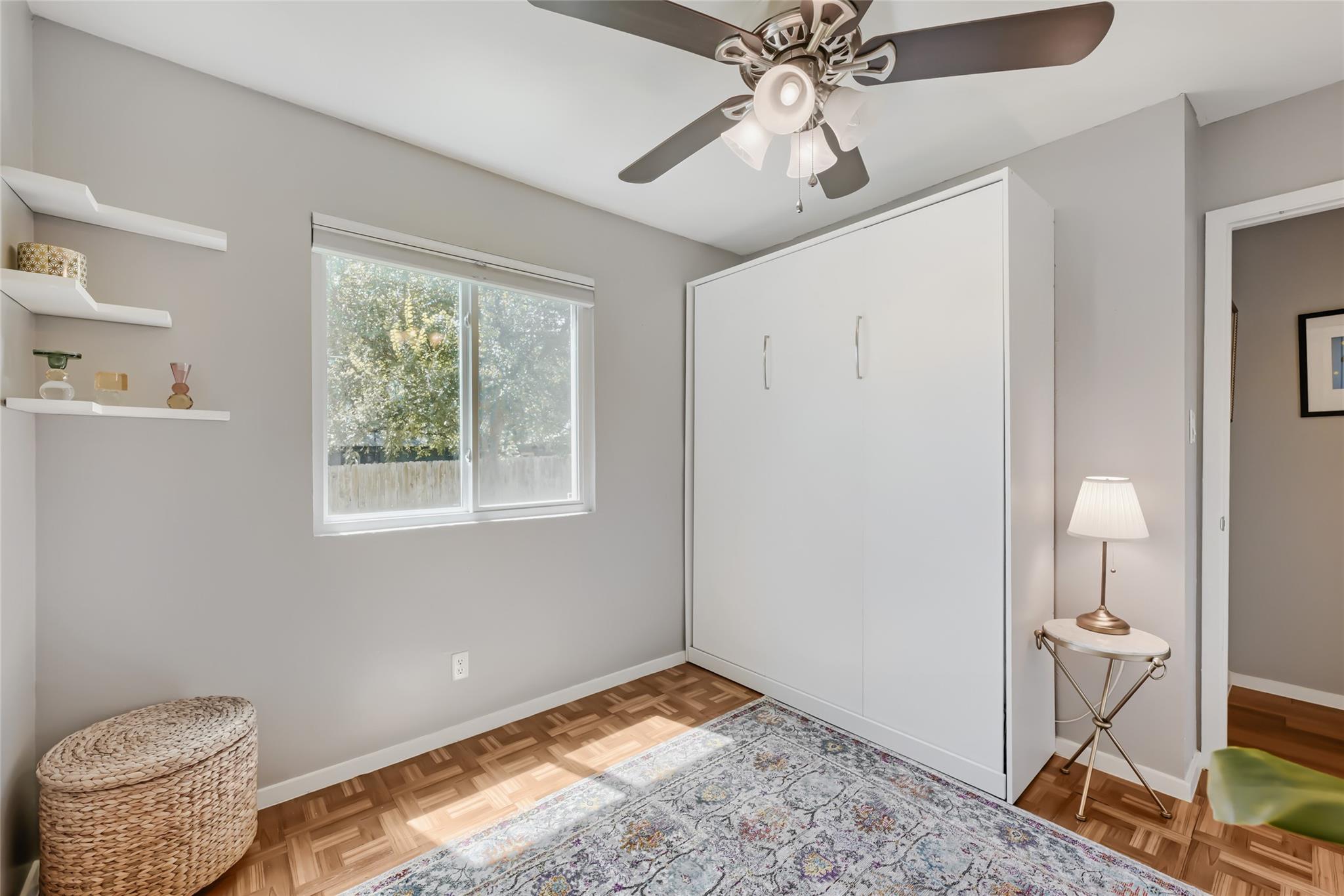 215 Cloudview DR