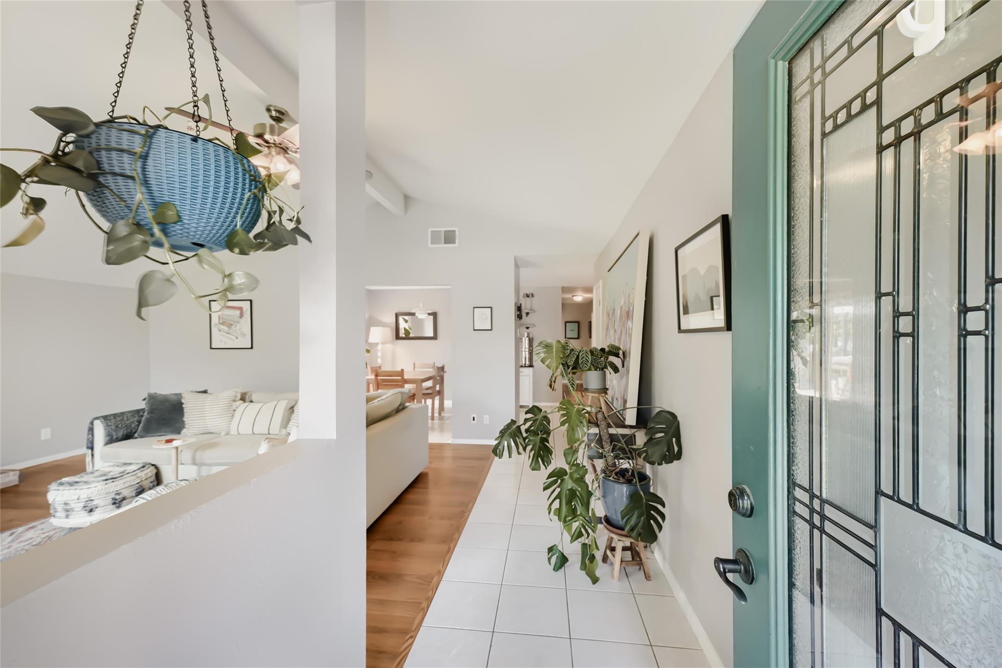 215 Cloudview DR