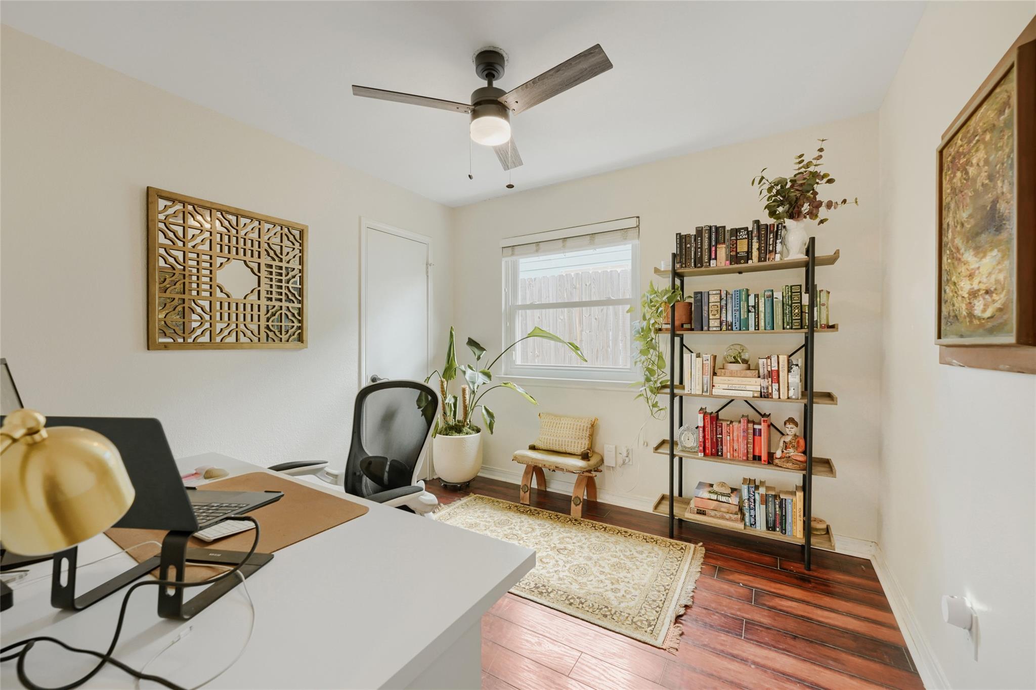 906 Peggotty PL