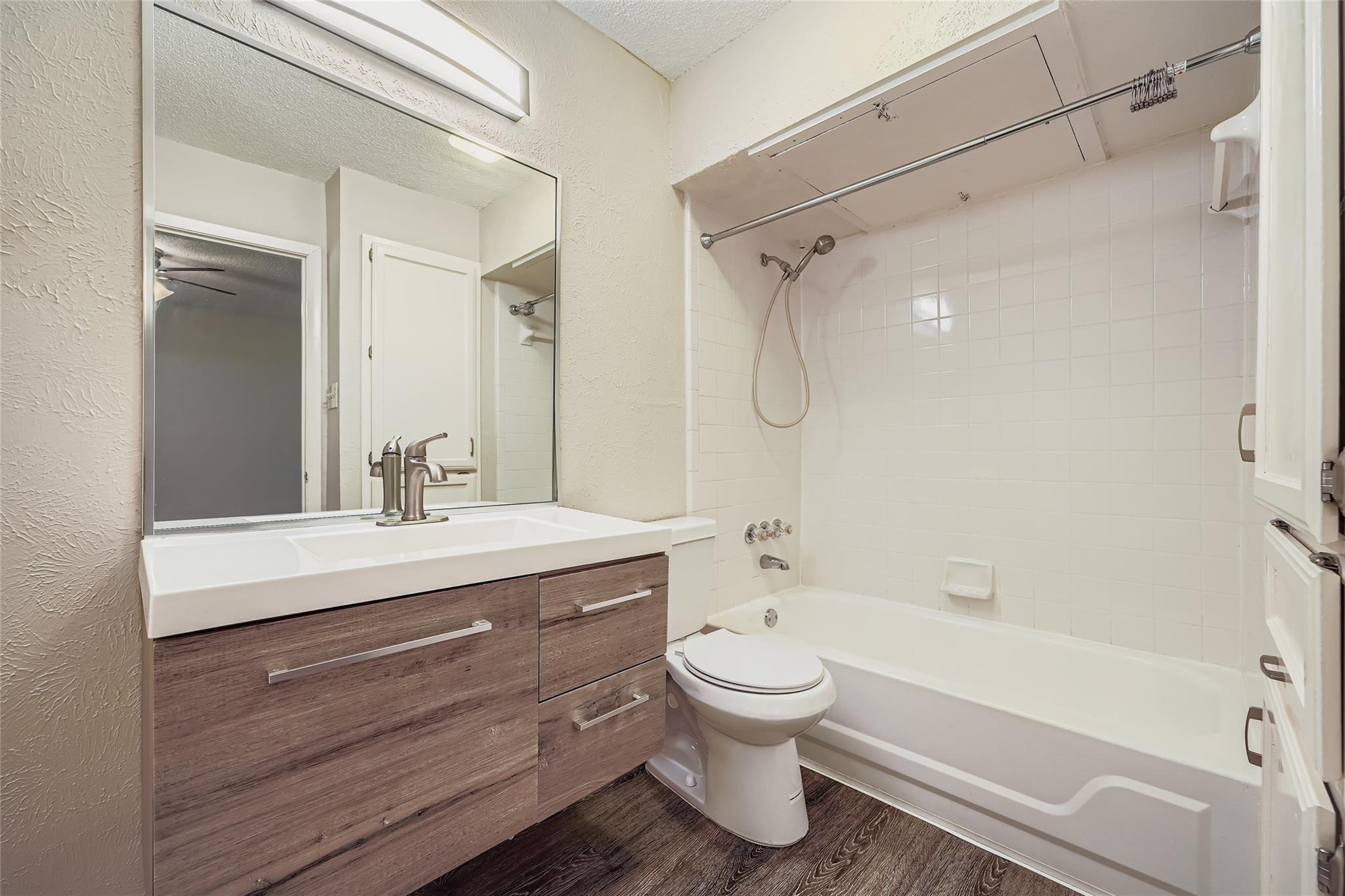 4405 Avenue A Ave # 8