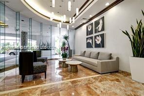 3610 Yacht Club Drive 509