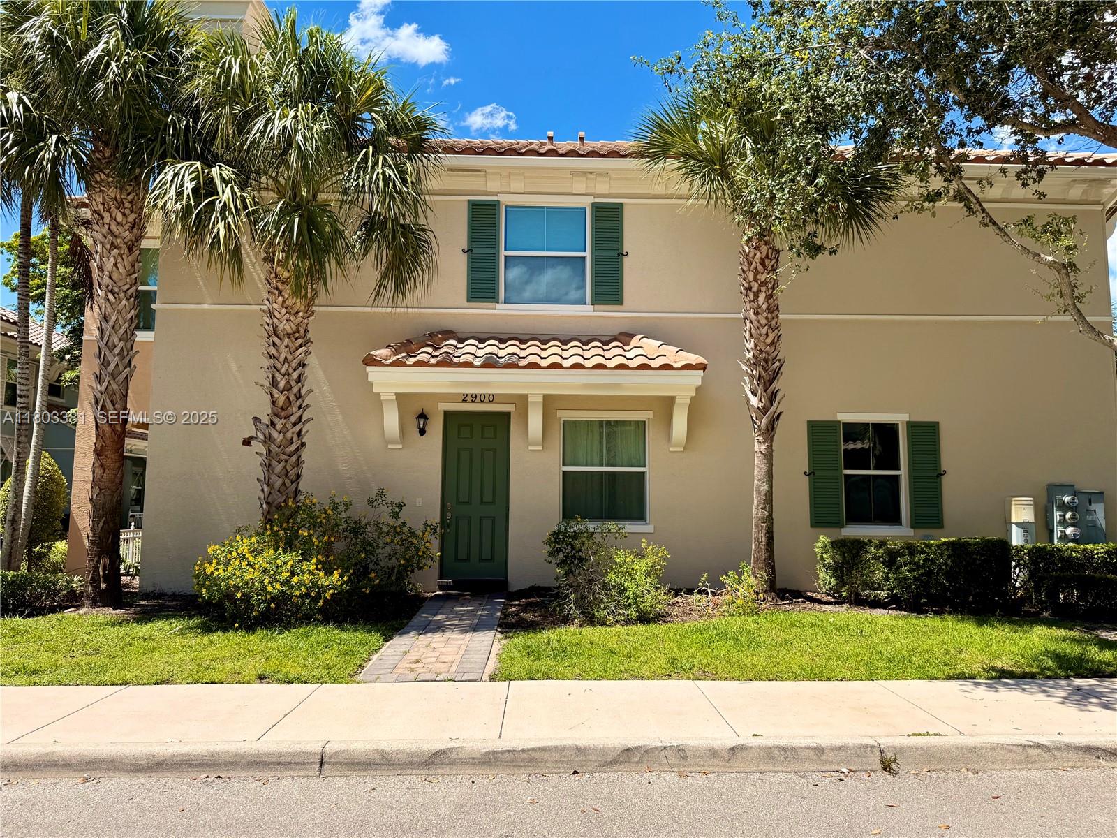 2900 Cascada Isles Way