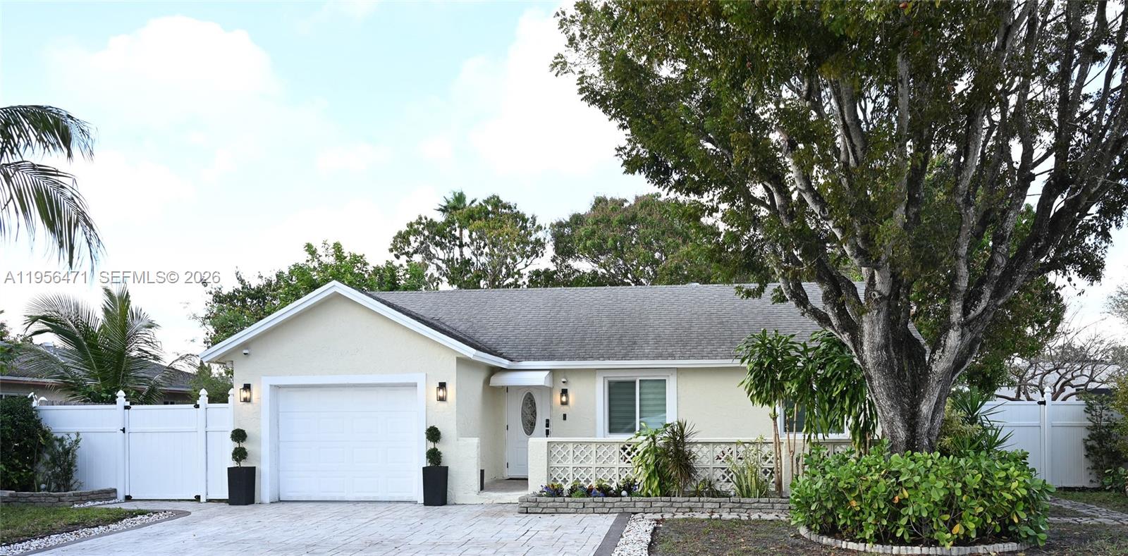 7105 SW 3rd Court