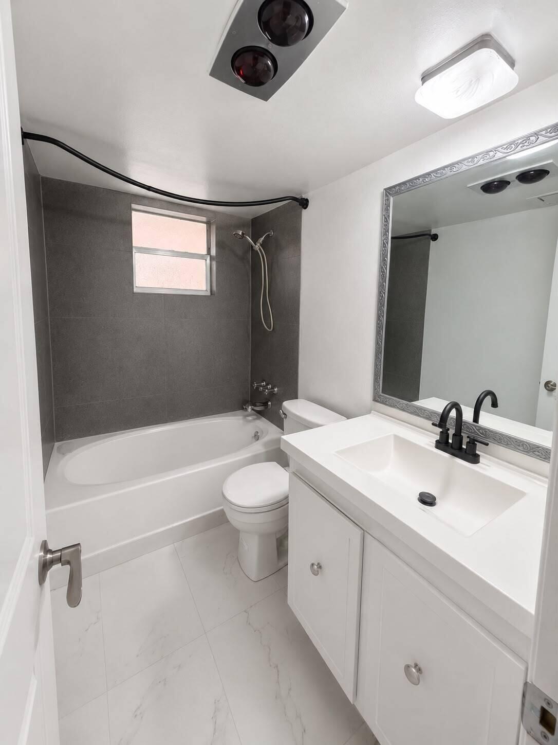 6639 SW 41st Place 41