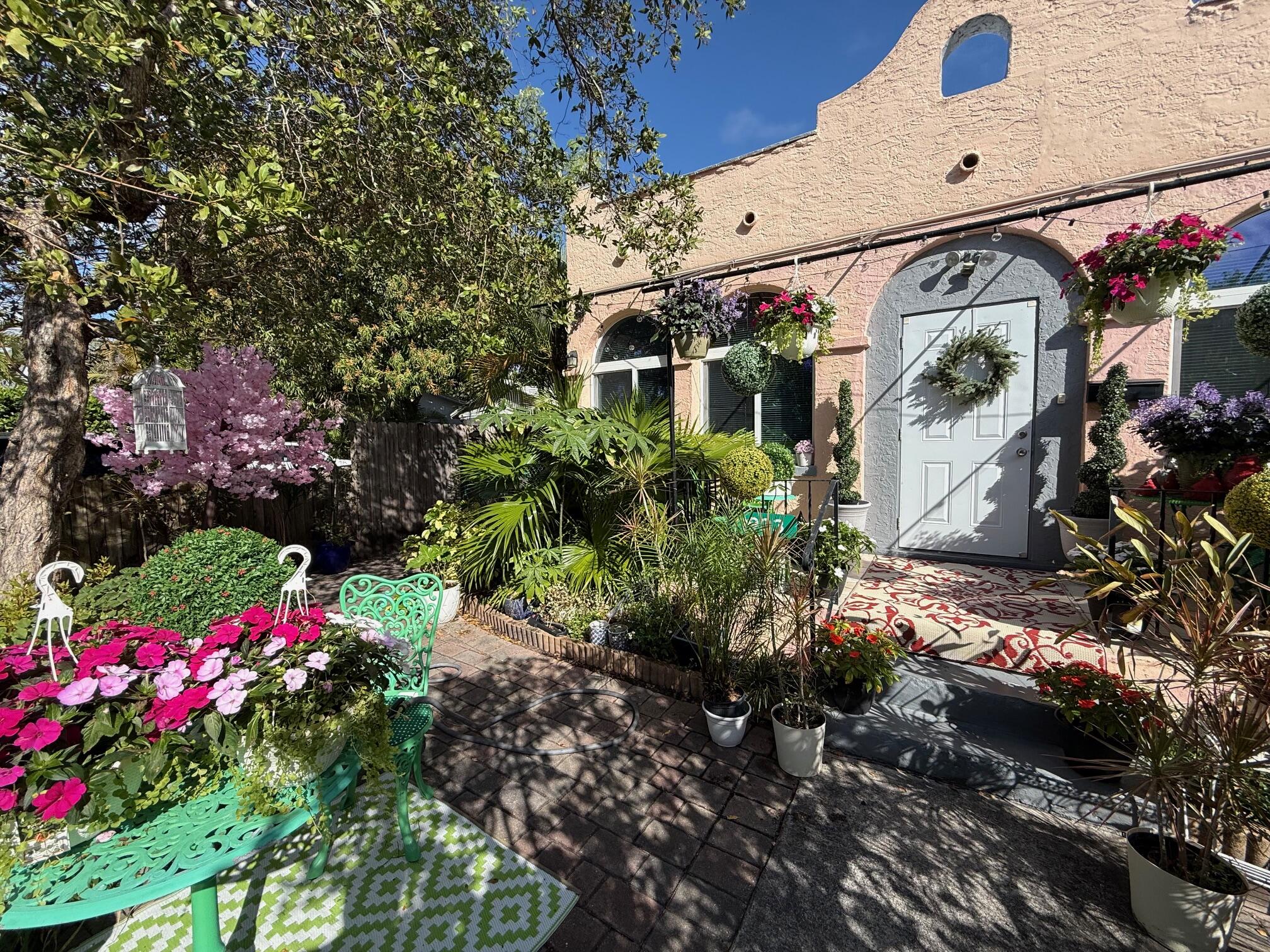 1933 Taylor Street