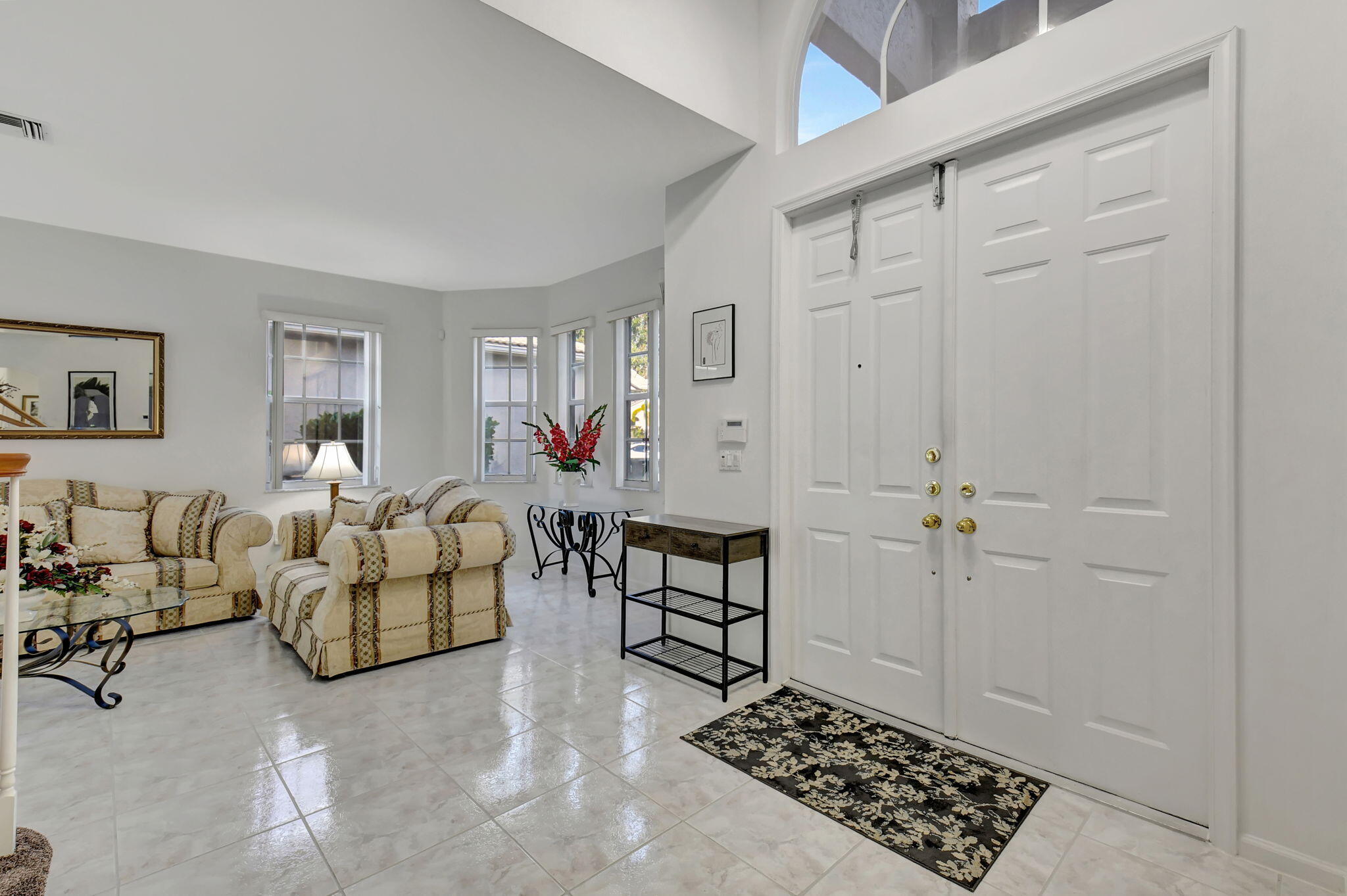 6526 Stonehurst Circle