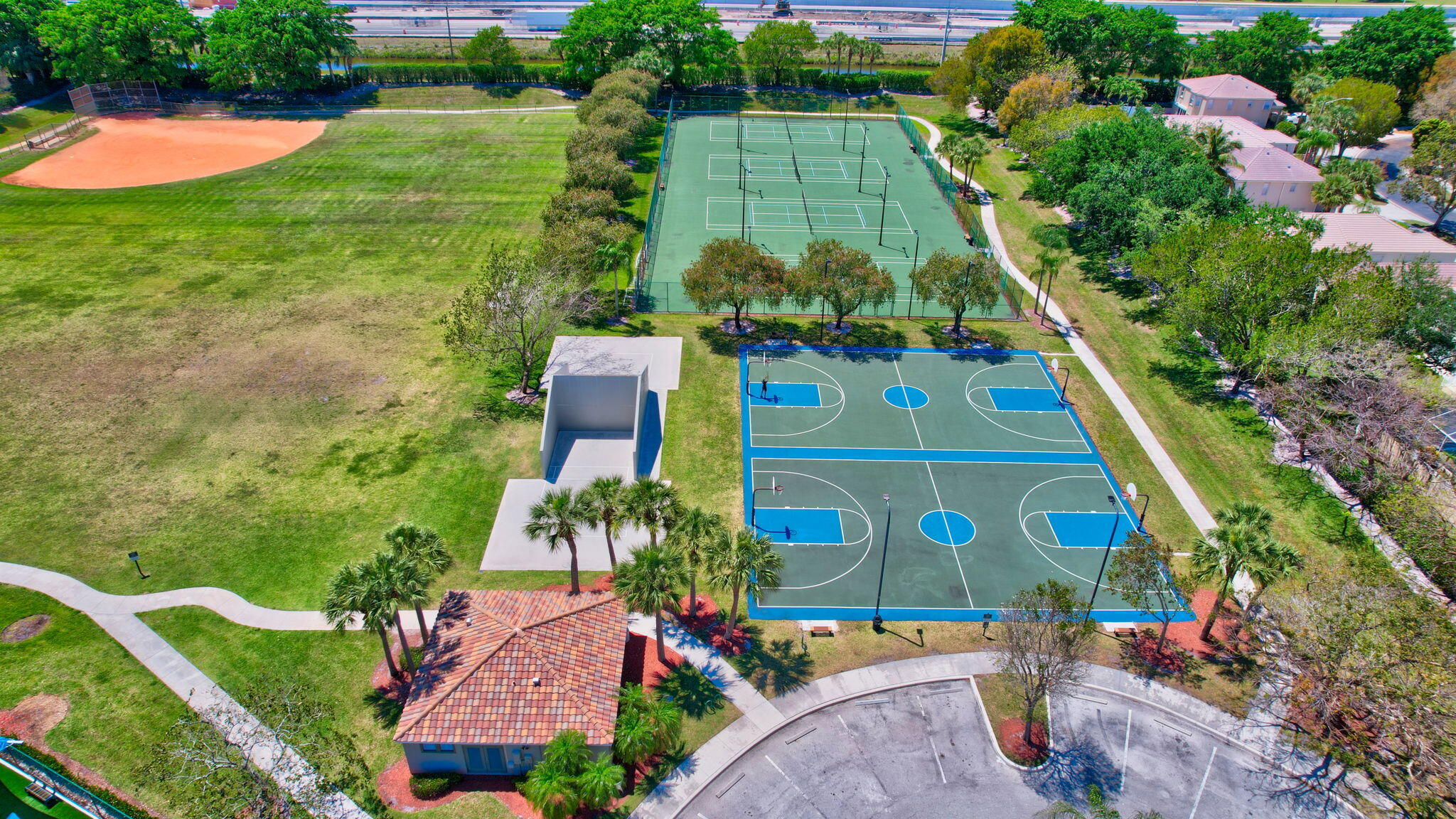 6526 Stonehurst Circle