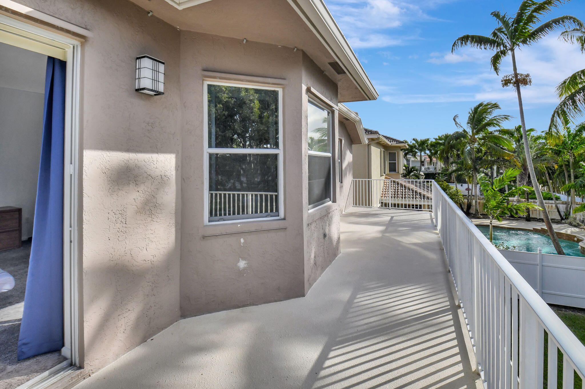 6526 Stonehurst Circle