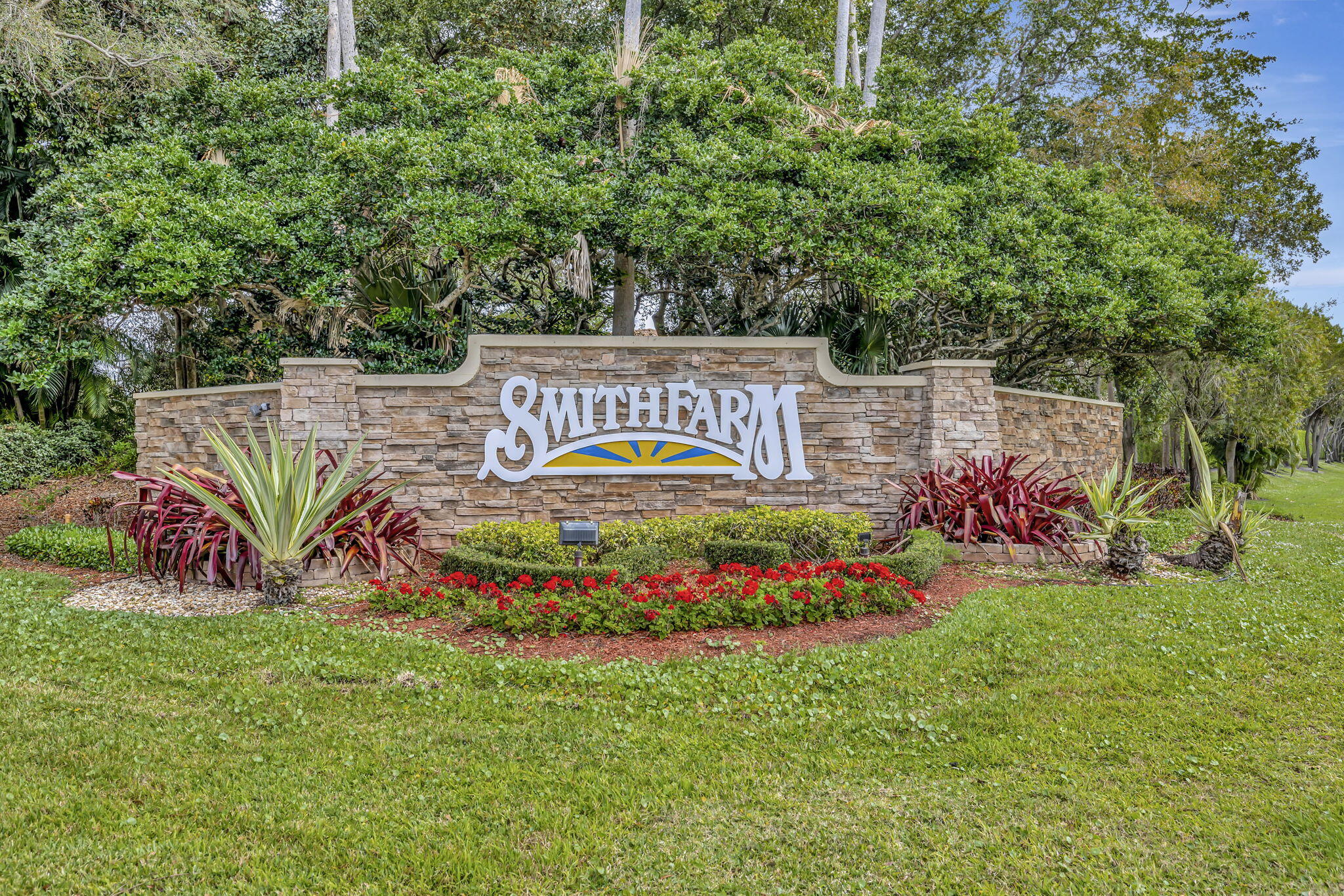 6526 Stonehurst Circle