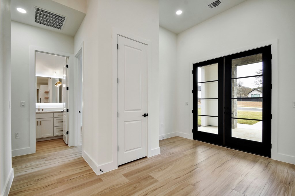 2141 Stone Meadow