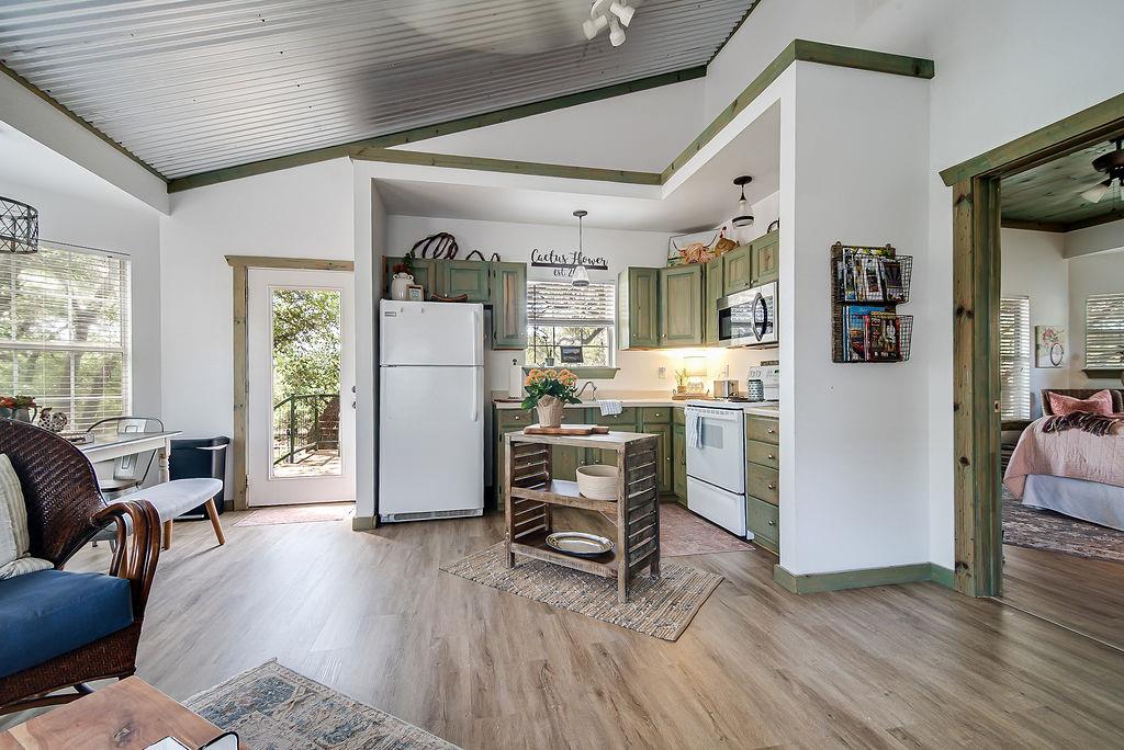 3408 Grape Creek Rd