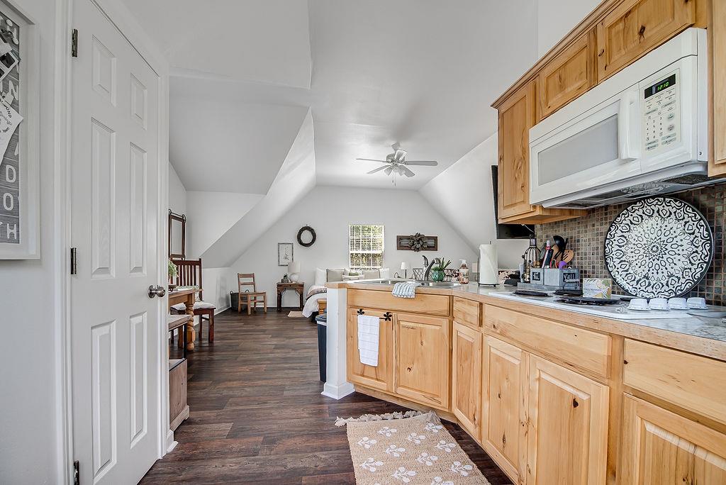 3408 Grape Creek Rd