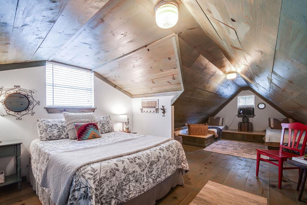 3408 Grape Creek Rd