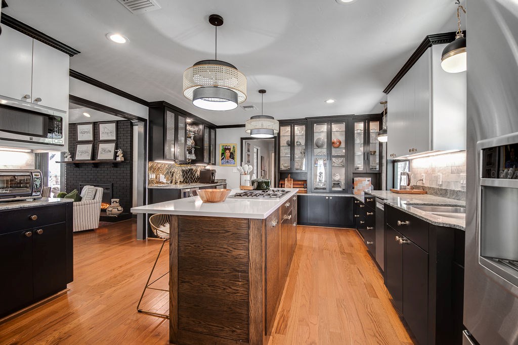107 Glenwood Dr