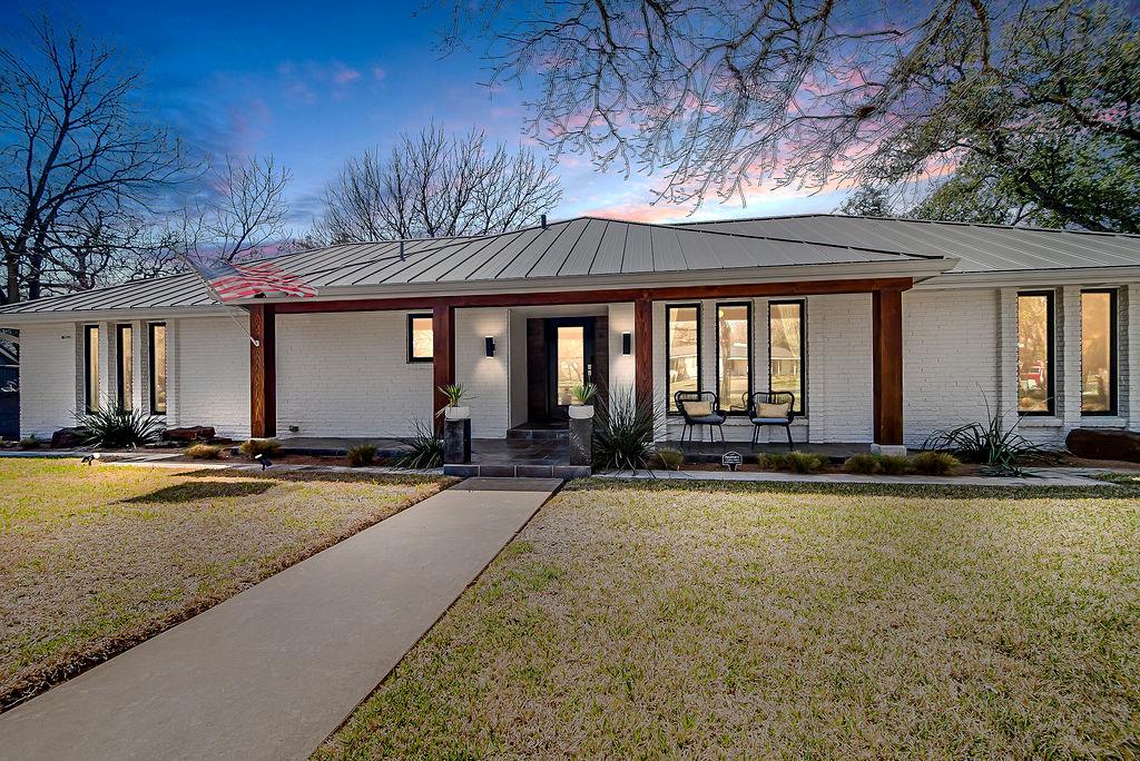 107 Glenwood Dr