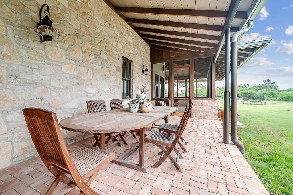 146 Metzger Rd