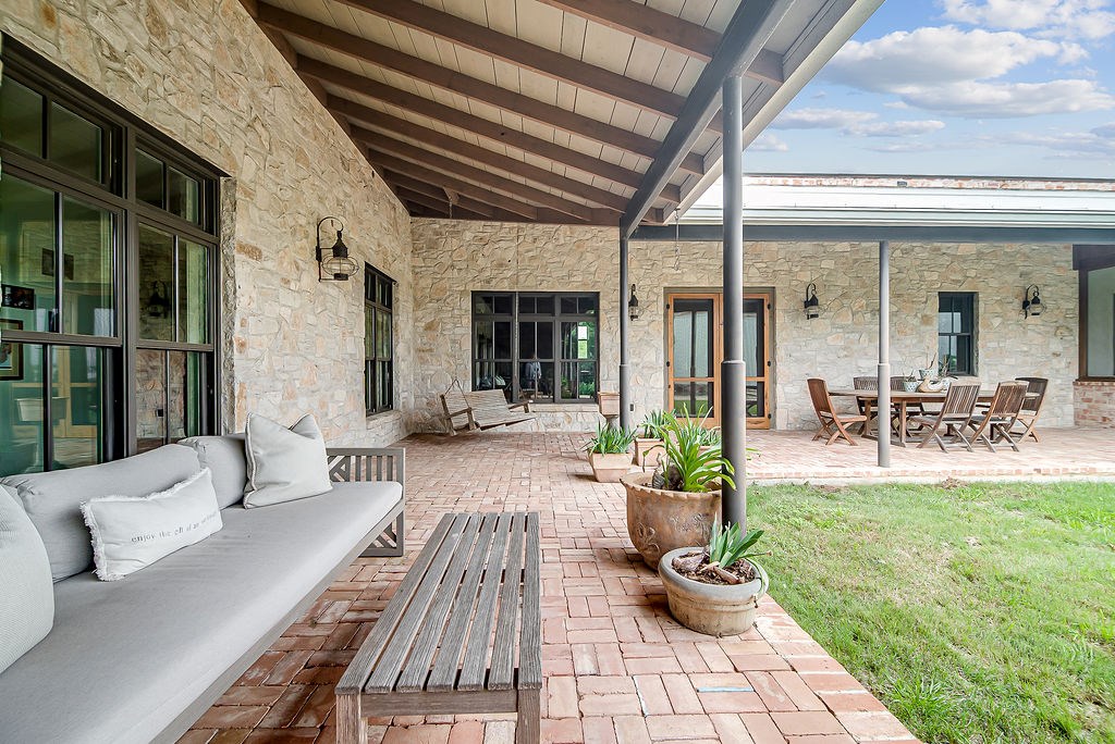 146 Metzger Rd