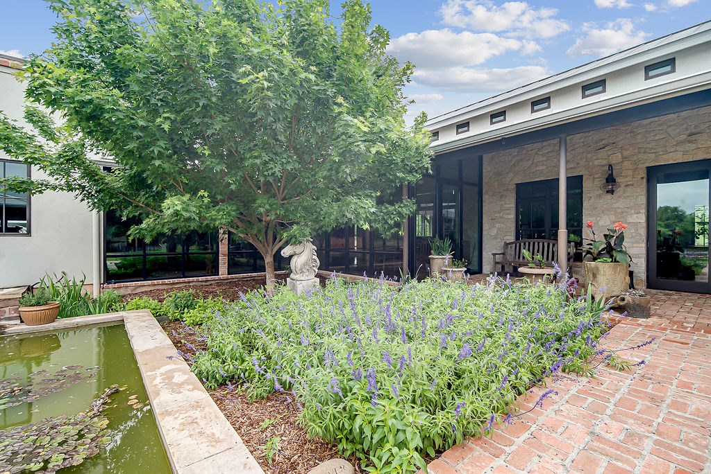 146 Metzger Rd