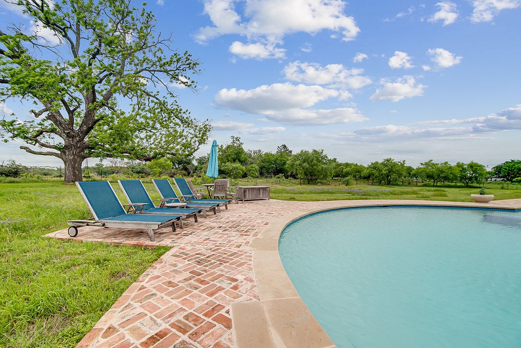 146 Metzger Rd