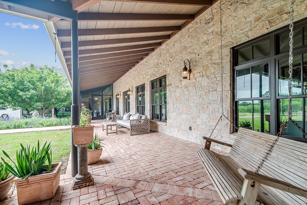 146 Metzger Rd