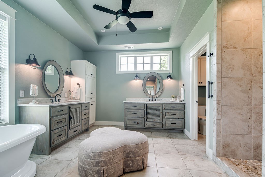 2219 Stone Meadow
